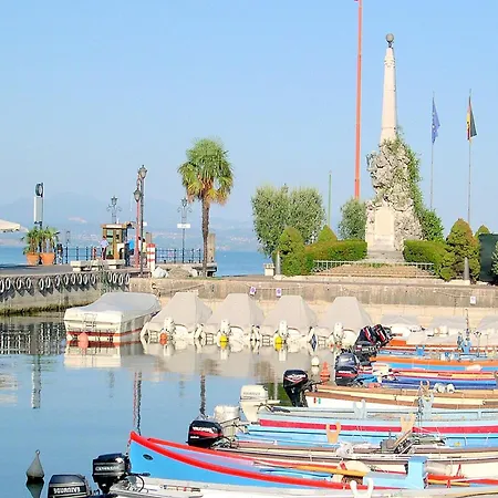 Nyaraló Snug In With Heating Near Garda Lazise