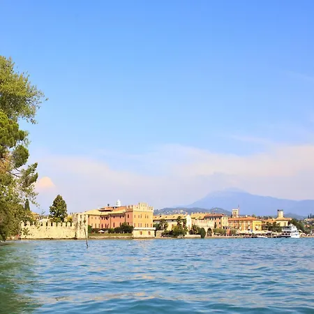 Snug In With Heating, Near Garda * لاتيزي