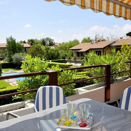 بيت للعطل Snug In With Heating, Near Garda